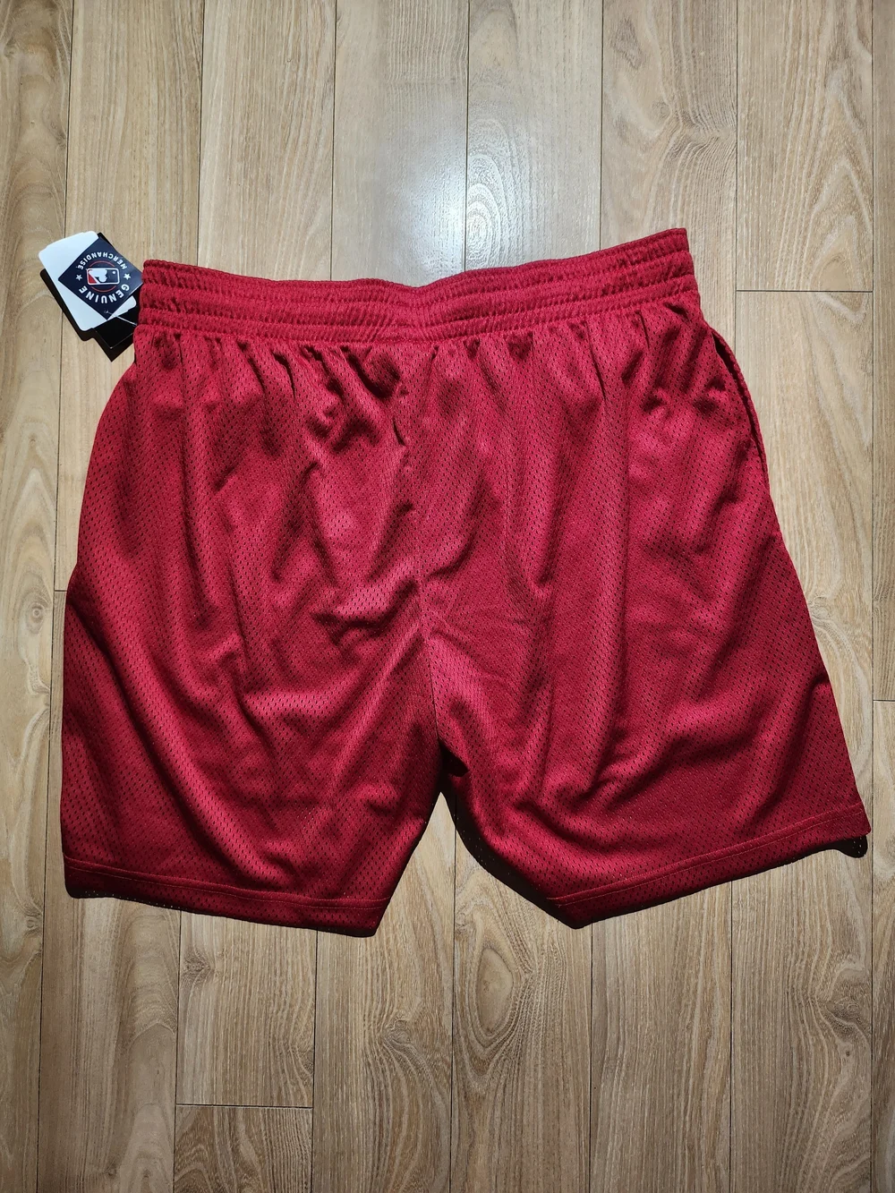 New Era Men's Phillies Athletic Mesh Shorts / 2XL / NWT